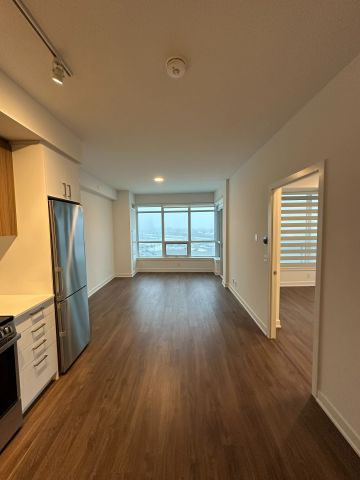 For Lease - 50 Upper Mall Way Unit# B632, Vaughan, Ontario - Photo 2