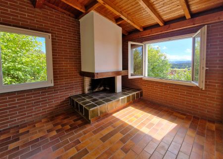Grosszügiges 6-Zimmer-Einfamilienhaus mit viel Privatsphäre - Foto 3