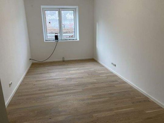 Neu sanierte attraktive 3-Zimmerwohnung mit Terrasse und Einbauküche zu vermieten! - Foto 1