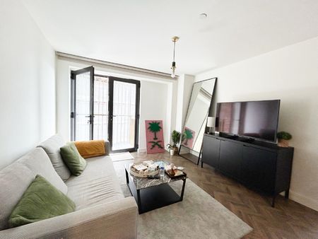 Property For Let - The Prestige - Photo 3