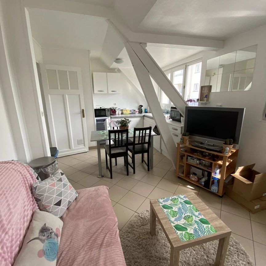 Location Appartement 2 pièces 34m² BOULOGNE SUR MER 62200 - Photo 1