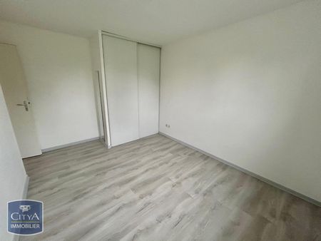 Location Appartement 3 pièces 63m² PARAY LE MONIAL 71600 - Photo 3