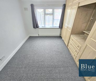 5 bedroom semi-detached house to rent - Photo 2