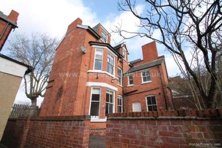 6 bedroom property to rent in Nottingham - Photo 2