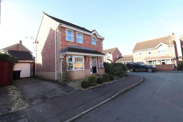 Henley Way, Ely, CB7 - Photo 1