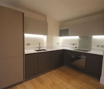 A luxury one bedroom apartment in the historic Spiller's Mill devel... - Photo 3