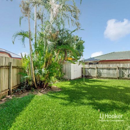 QUALITY 4 BEDROOM FAMILY HOME | SIDE ACCESS | QUIET CUL-DE-SAC! - Photo 3