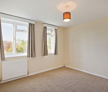Manor Gardens, Killinghall, Harrogate HG3 - Photo 6