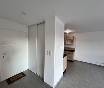 Location Appartement 46.24 M² SAINT-LOUIS 710 € - Photo 4