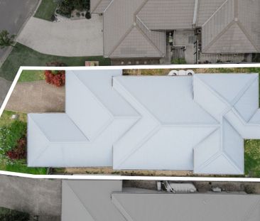 Modern & Spacious Family Home! - Photo 3