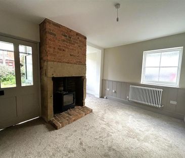 2 bedroom link detached house to rent - Photo 5