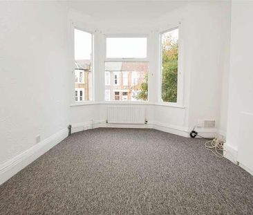 Glebe Road, Finchley, N3 - Photo 2