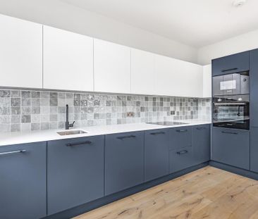 2 bedroom flat to rent - Photo 5