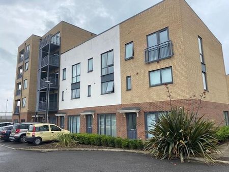 2 bedroom flat to rent - Photo 5