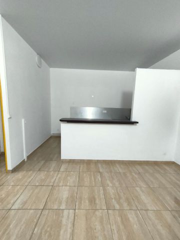 Location appartement 3 pièces, 63.00m², Cayenne - Photo 2