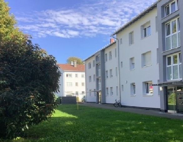 3,5-Zimmer-Wohnung mit Balkon – Ihr neues Zuhause wartet! - Foto 1
