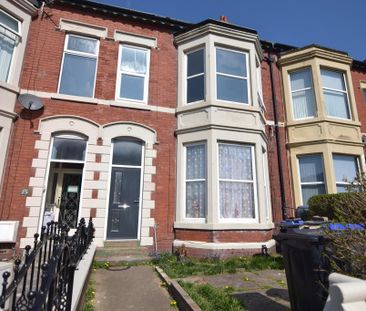 1 bedroom ground floor flat to rent - Photo 2