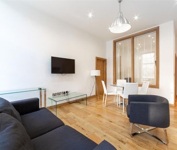 2 bed apartment to rent in Grainger Street, City Centre, NE1 - Photo 5