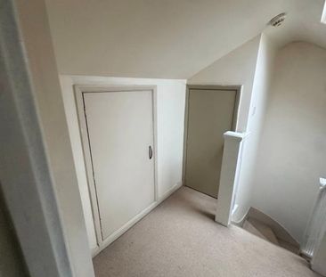 Room in a Shared House, Albion Road Hounslow, TW3 - Photo 4