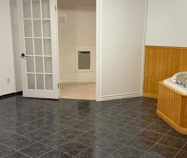 Maison de plain-pied - 1830A Rue Nicolet - Photo 5