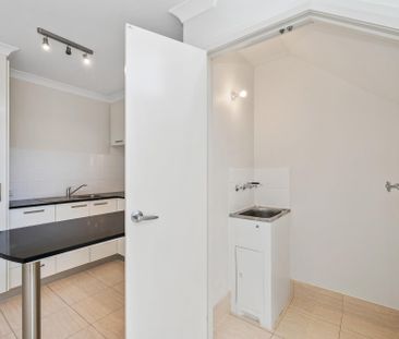 15/19 Eacott Street - Photo 6