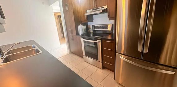 🏠 SUPERBE CONDO 2 CHAMBRES À CHOMEDEY LAVAL🏠 - Photo 2