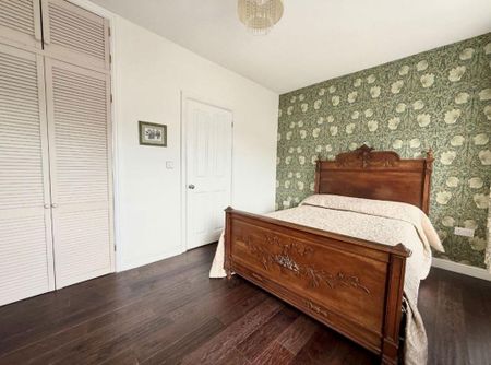 4 bedroom semi-detached house to rent - Photo 4