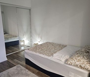 For Lease - 75 Canterbury Place Unit# 1115, Toronto, Ontario - Photo 3