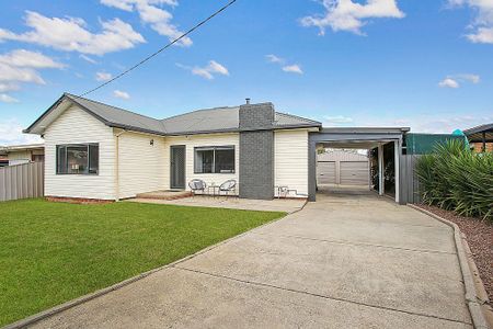 Fabulous Family Home! - Photo 4