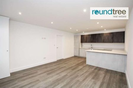 Station Road, Hendon, NW4 - Photo 3