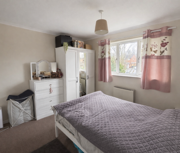 GERMANDER PLACE, CONNIBURROW, MK14 - Photo 2