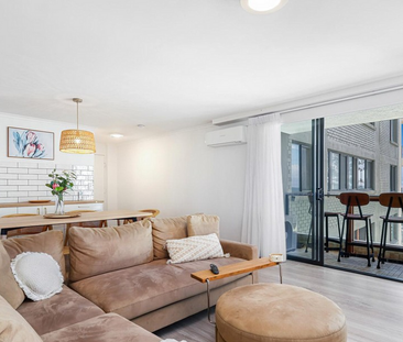 Beachside Bliss � Fully Furnished 3-Bedroom Apartment with Ocean Views - Photo 1