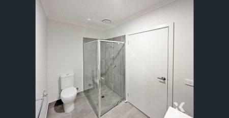 Modern 3-Bedroom Home in Wyndham Vale Prime Location - Photo 3