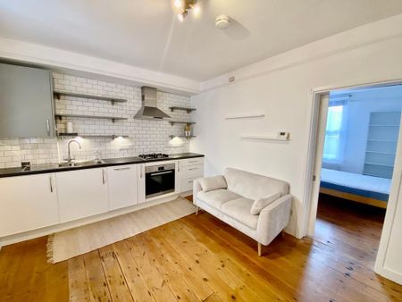 1 bedroom ground floor flat to rent - Photo 5