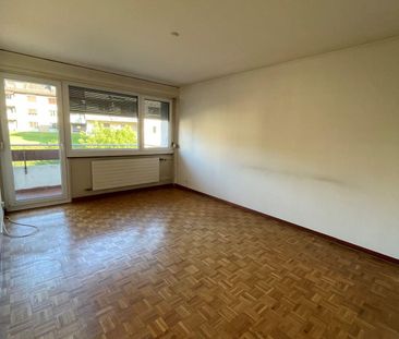 Appartement rénové de 3,5 pièces au 2ème étage - Foto 1