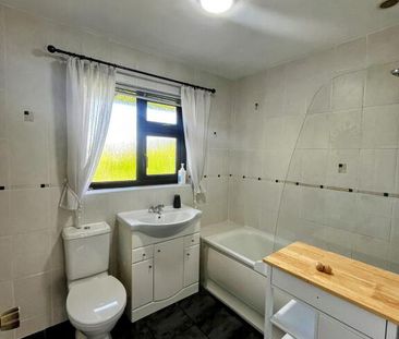 14 Henderson Park, Waterside, Derry/Londonderry, BT47 6US - Photo 5