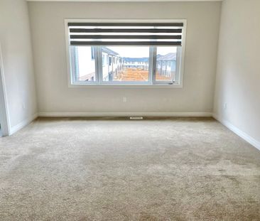 For Lease - 109 Yale Drive, Hamilton, Ontario - Photo 2