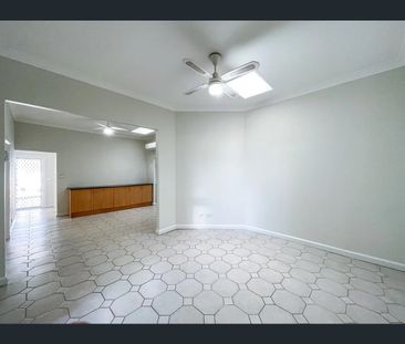 588 The Horsely Drive, Smithfield, NSW 2164 - Photo 6
