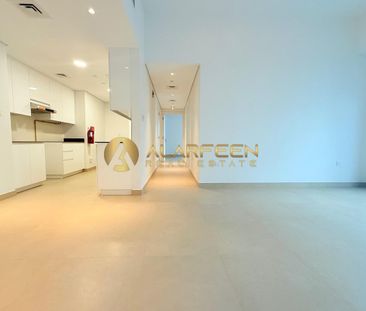 2BHK Flat | Pool View | Family Community | - Photo 1