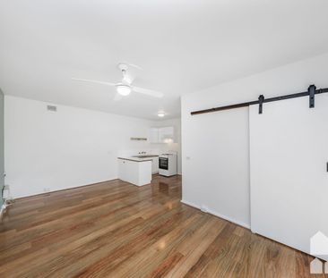 A location you'll love - Photo 2