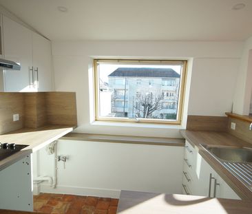 Location Appartement 4 pièces 89m² - Photo 6