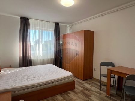 Garsonieră ideală pentru studenți – la baza Colinei ... - Fotografie 4