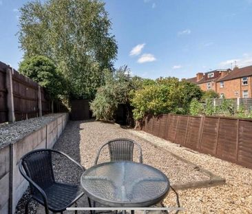 4 bedroom terraced house to rent - Photo 1