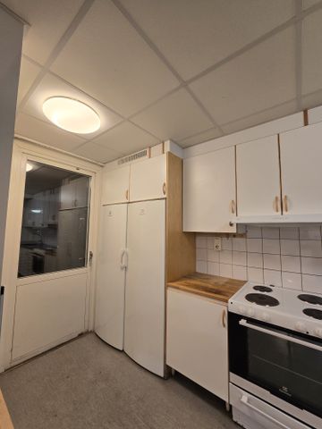 Kumlagatan, Bandhagen - Photo 5