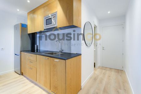 Apartment for rent in Madrid (Tetuan) - Photo 3