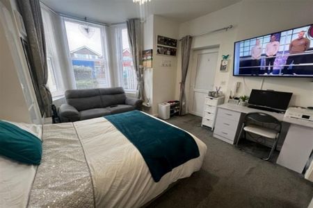 1 bedroom flat to rent - Photo 4