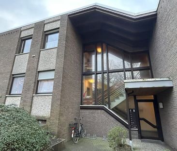 Gepflegte 1-Zimmer-Hochparterrewohnung mit Balkon und Keller in dir... - Photo 1