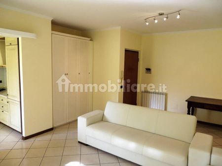 Bilocale via 1 Maggio 50, Centro, Castelletto Sopra Ticino - Photo 3