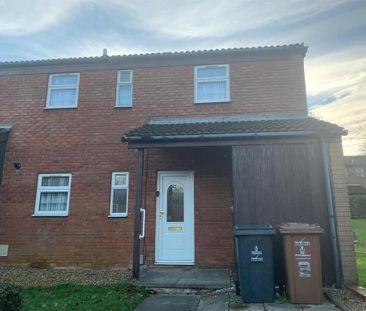 3 bedroom end of terrace house to rent - Photo 2