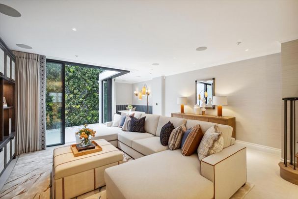 3 bedroom terraced house to rent - Photo 1